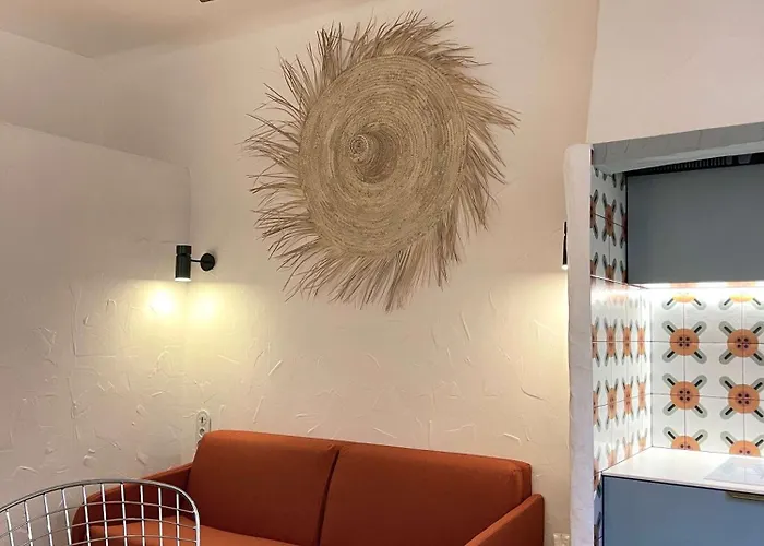 Sevo L L Shellter * Saint-Tropez