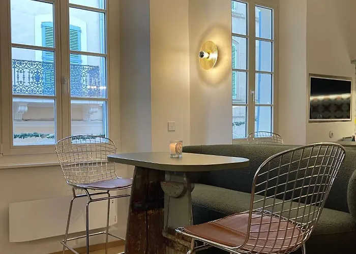 Sevo L L Shellter * Saint-Tropez